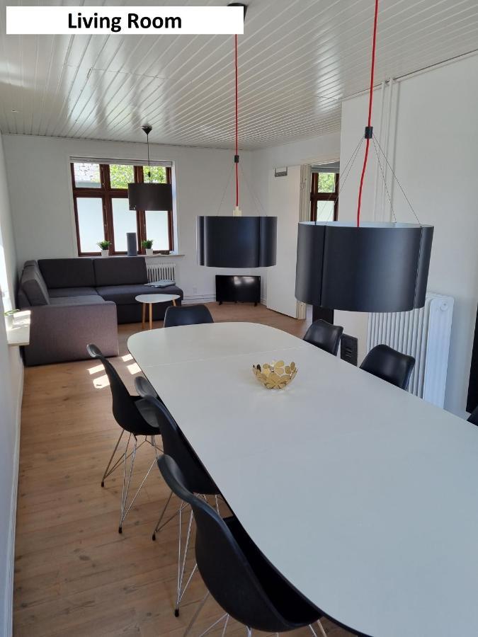 Taet Pa Centrum & Mch/Boxen - Huset Nr. 11 Herning Zewnętrze zdjęcie