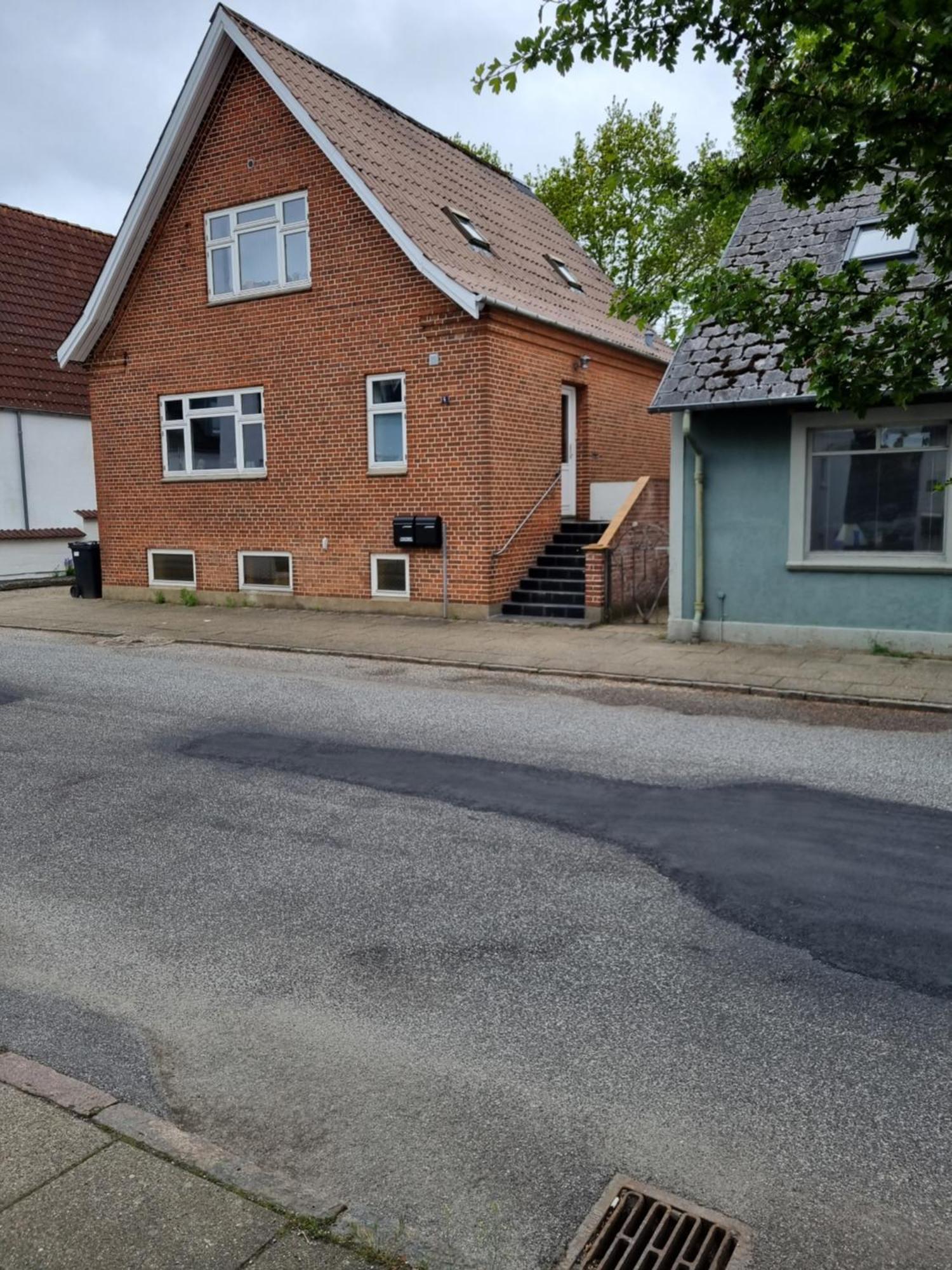 Taet Pa Centrum & Mch/Boxen - Huset Nr. 11 Herning Zewnętrze zdjęcie